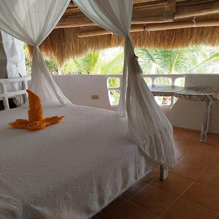 Al Faro Cosmio Hotel Palawan Busuanga Kültér fotó