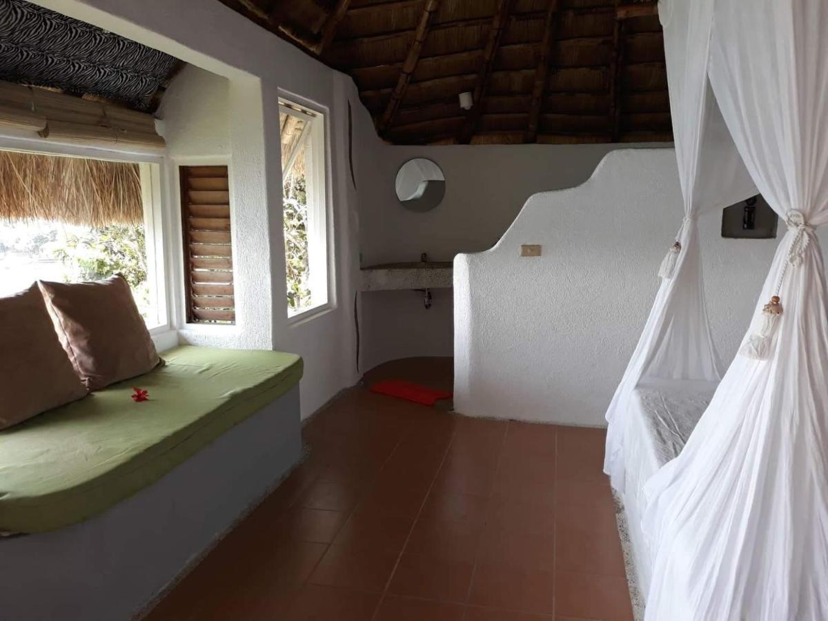 Al Faro Cosmio Hotel Palawan Busuanga Kültér fotó