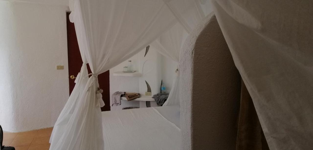 Al Faro Cosmio Hotel Palawan Busuanga Kültér fotó