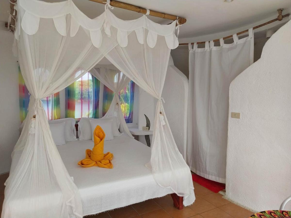 Al Faro Cosmio Hotel Palawan Busuanga Kültér fotó
